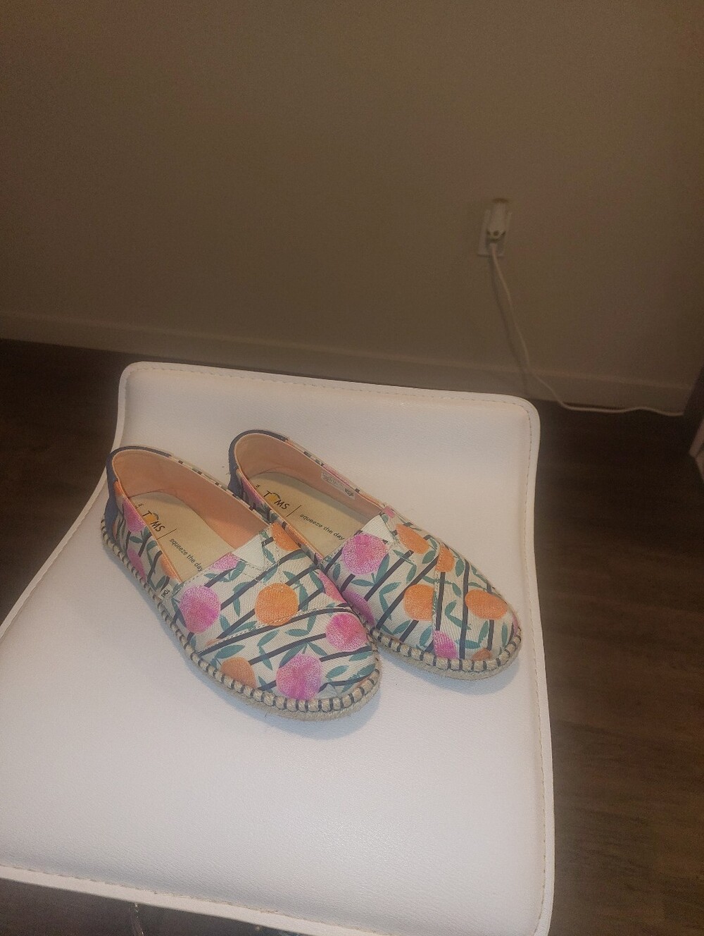 "Toms" Floral Canvas Slip-On Espadrilles - White Multicolor Size: 7